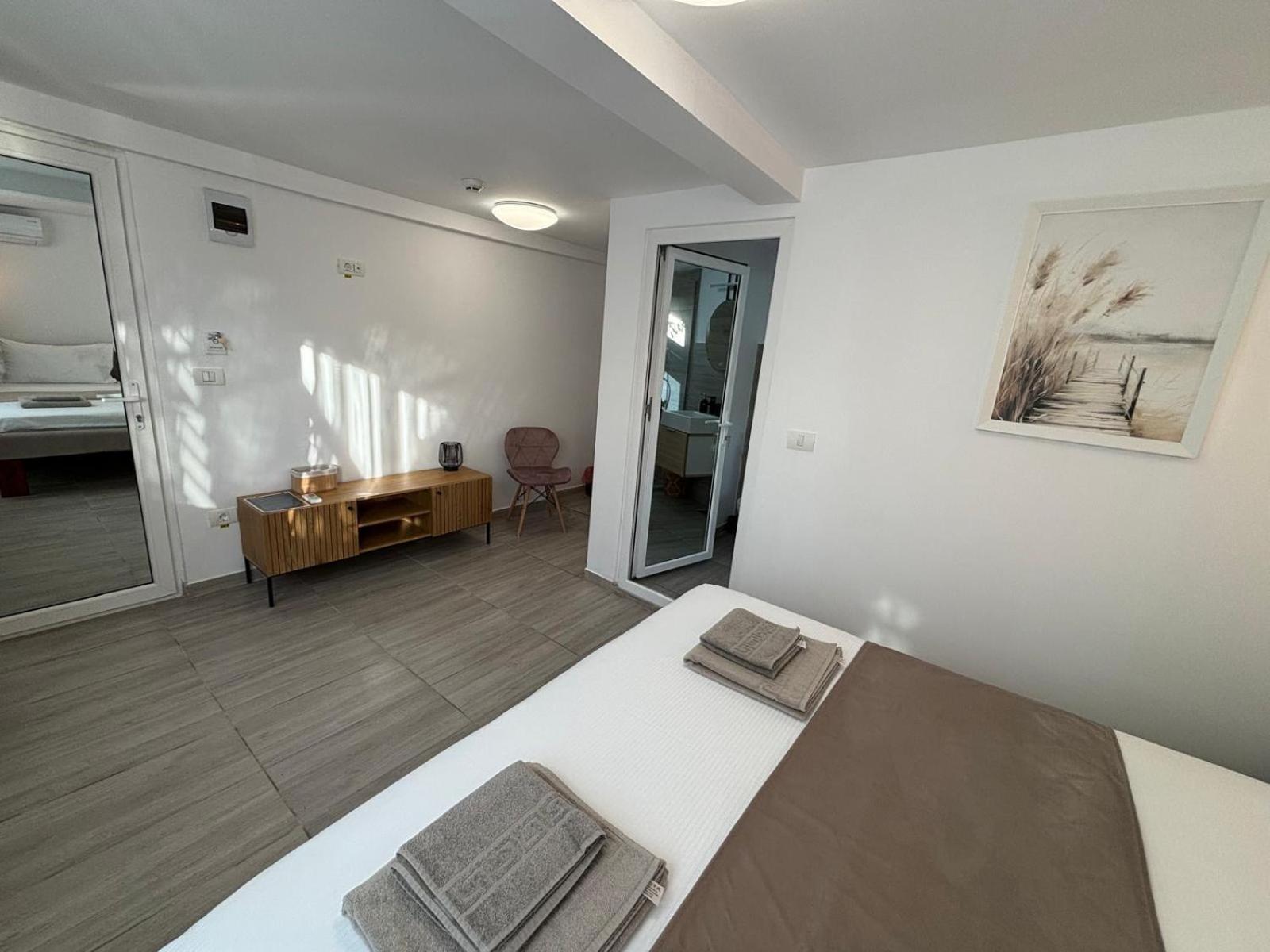 Hotel Born By The Sea Vama Veche Exterior foto