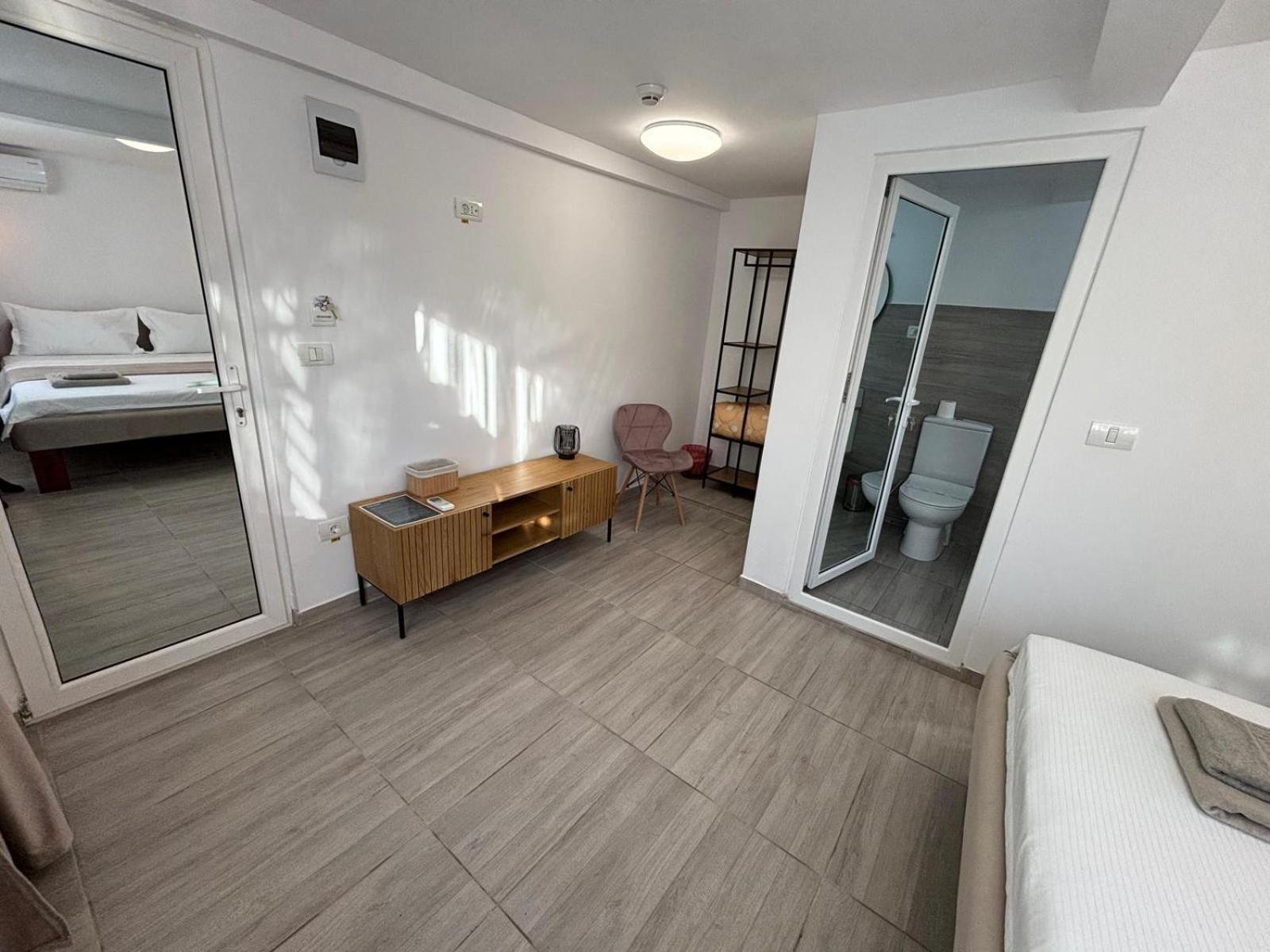Hotel Born By The Sea Vama Veche Exterior foto
