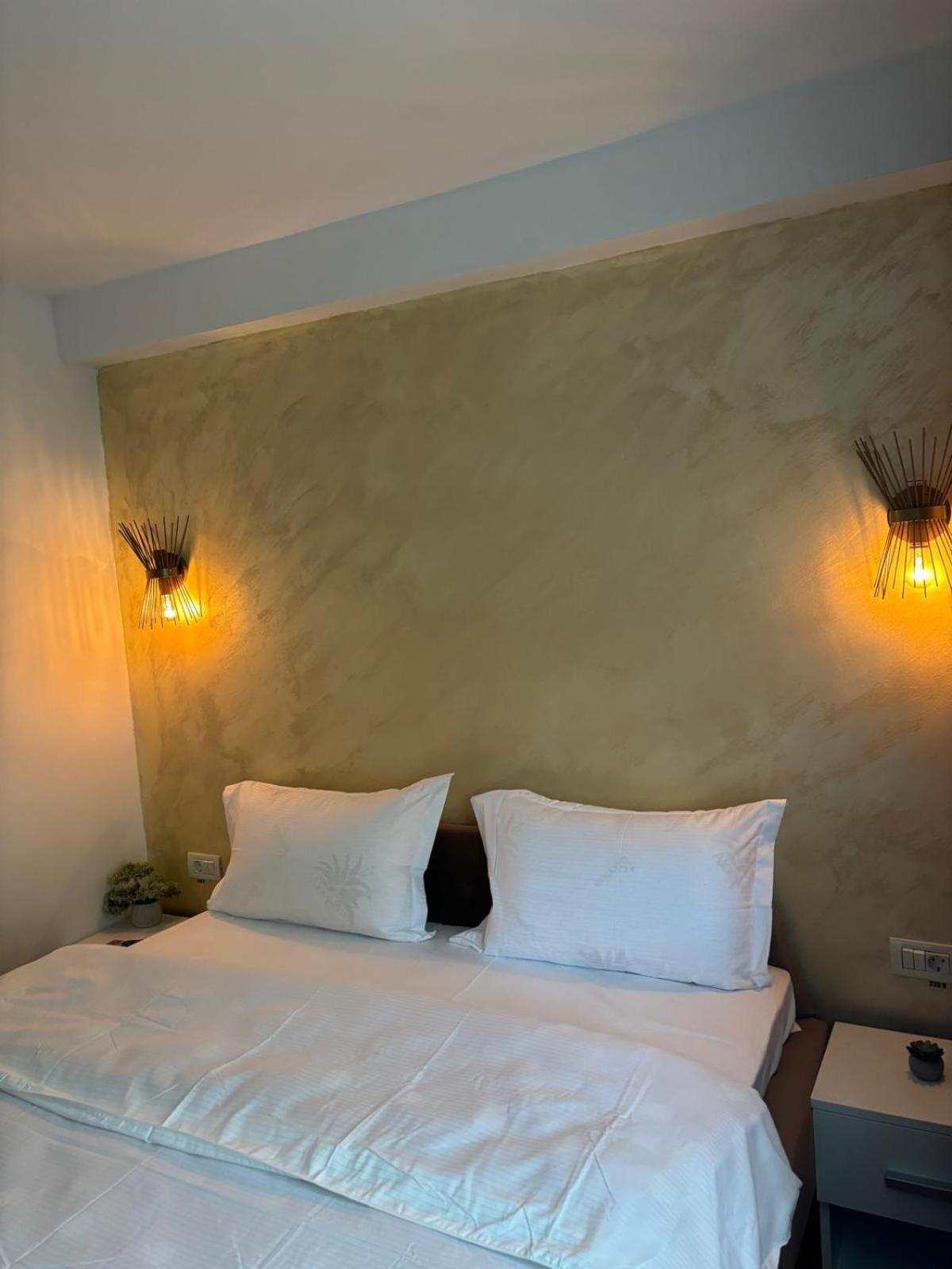 Hotel Born By The Sea Vama Veche Exterior foto