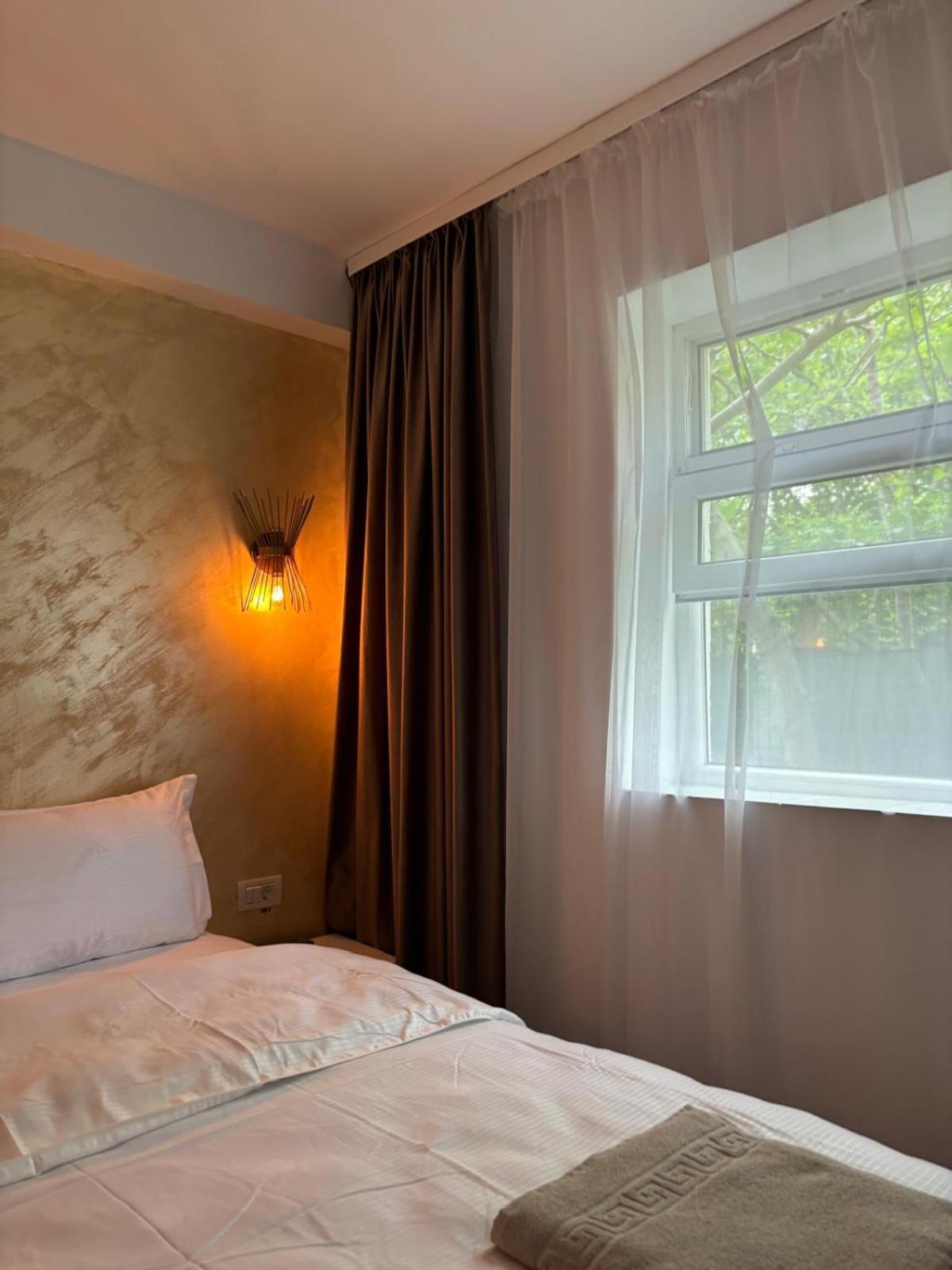 Hotel Born By The Sea Vama Veche Exterior foto